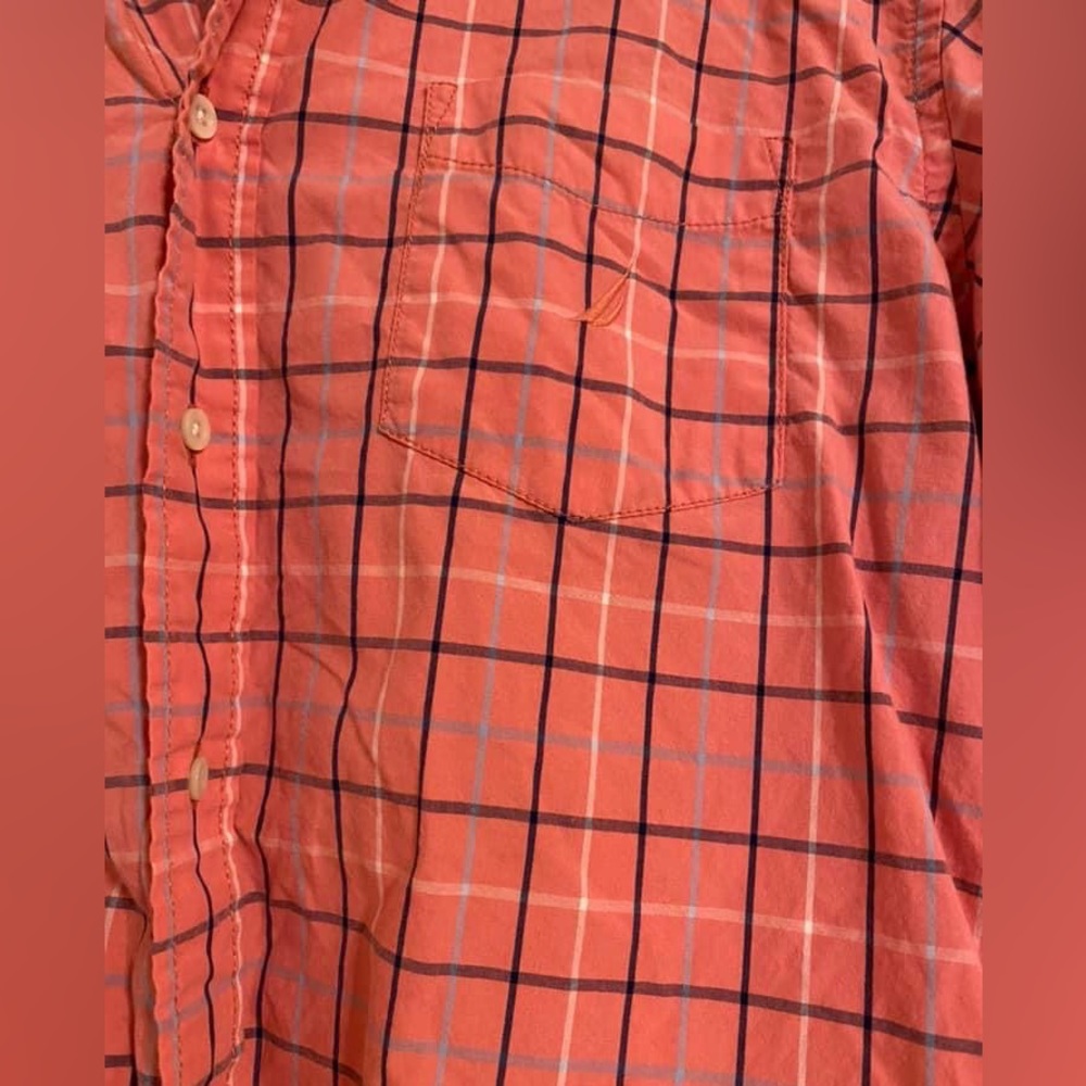 Men’s button down - Picture 2 of 2